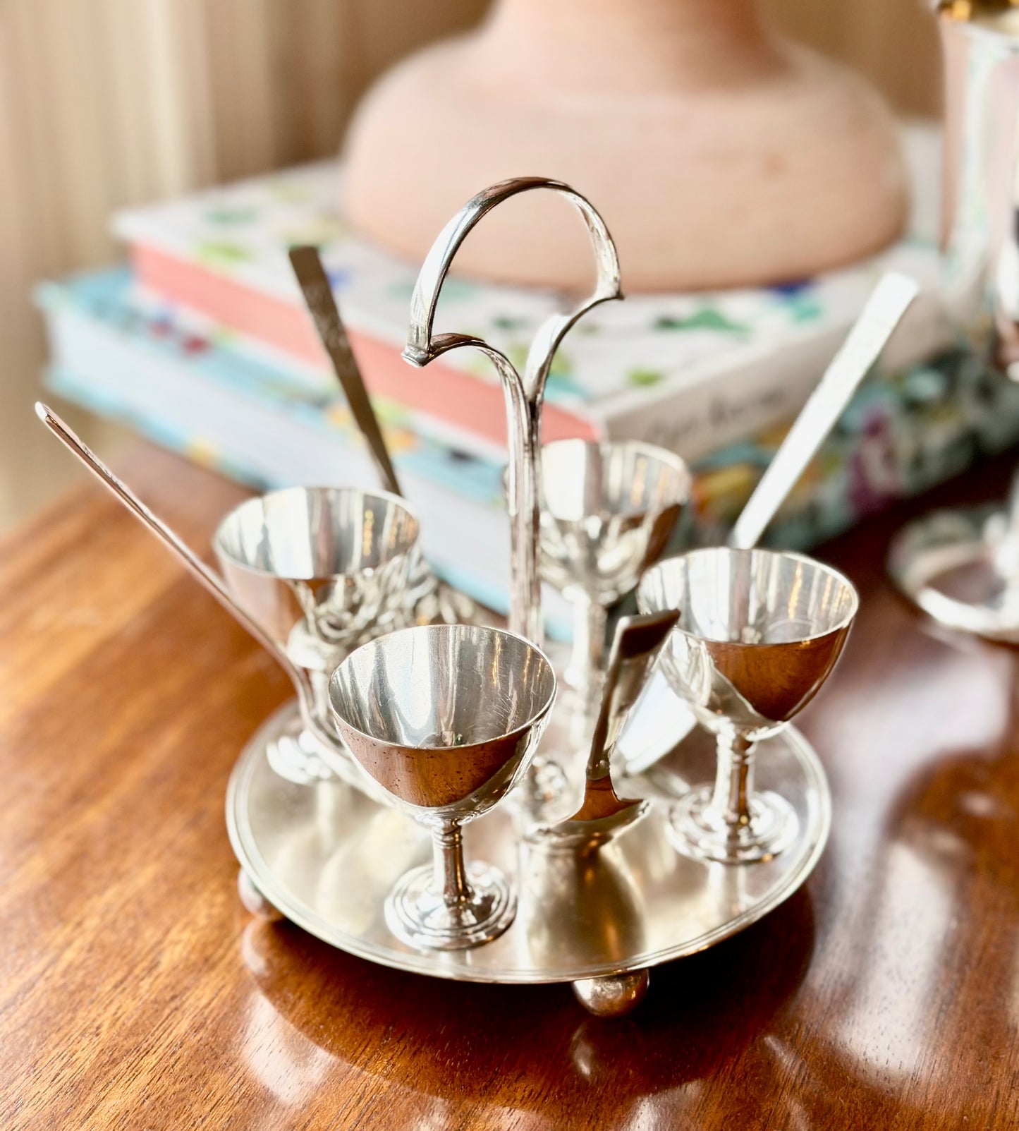 Vintage Egg Cruet Set