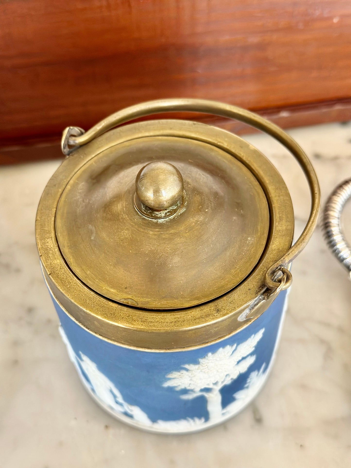 Wedgwood Style Tea Tin