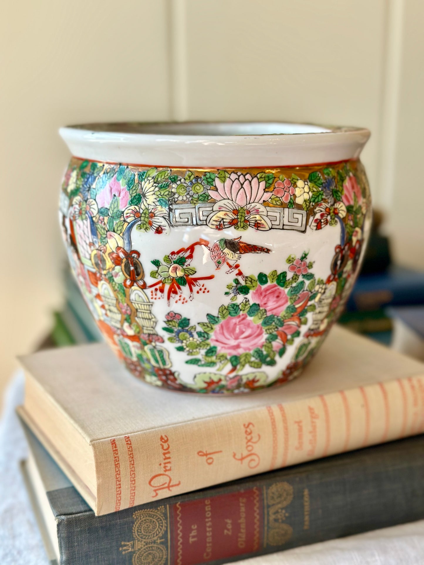 Rose Medallion Planter