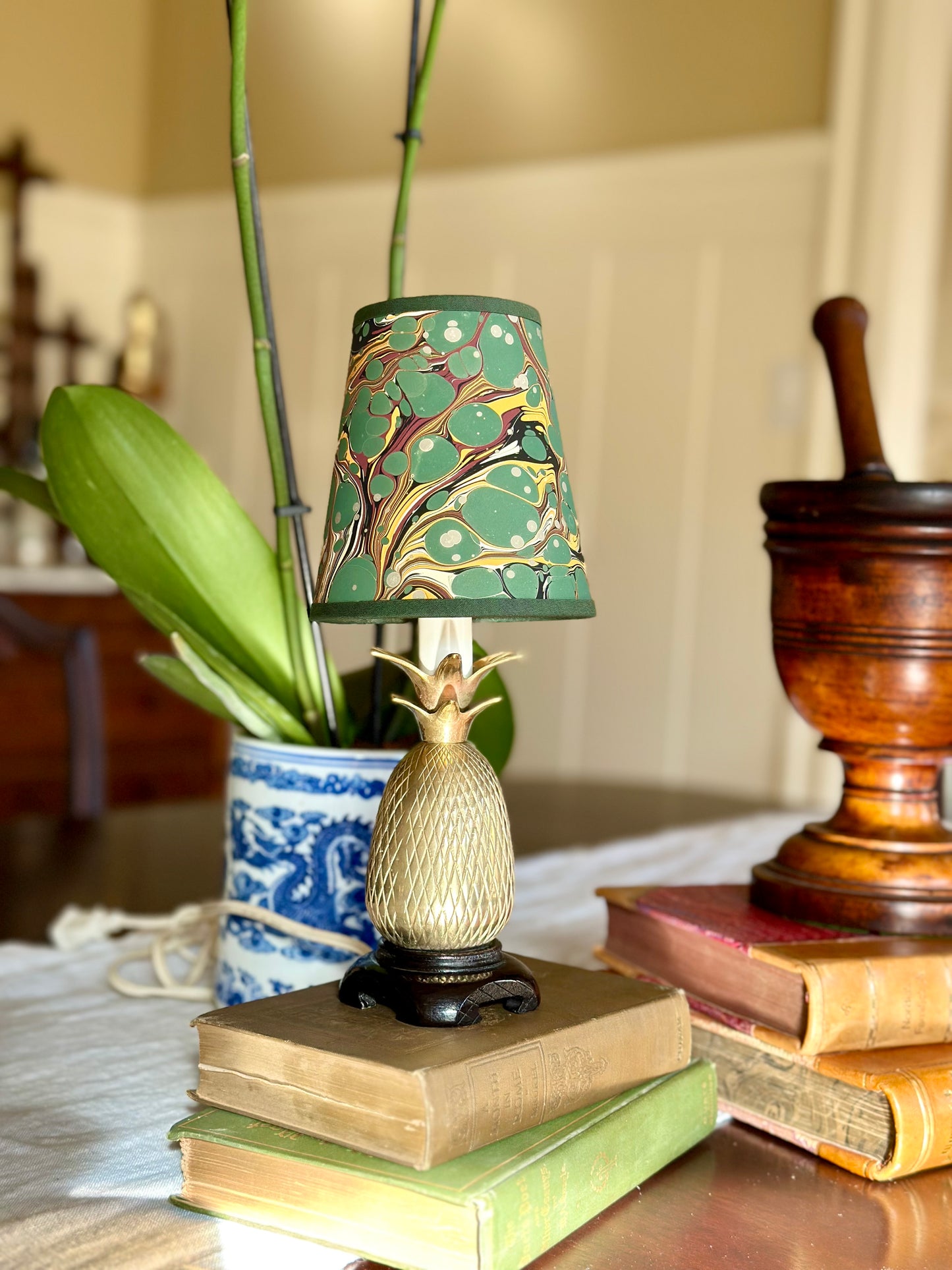 Small Brass Pineapple Lamp with Marbled Paper Shade