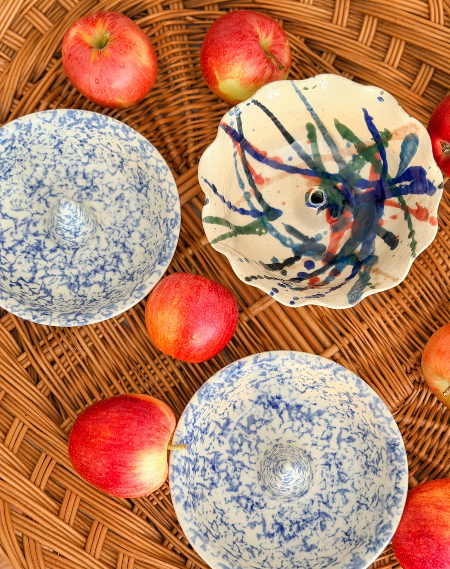 Vintage Splatterware Apple Baker
