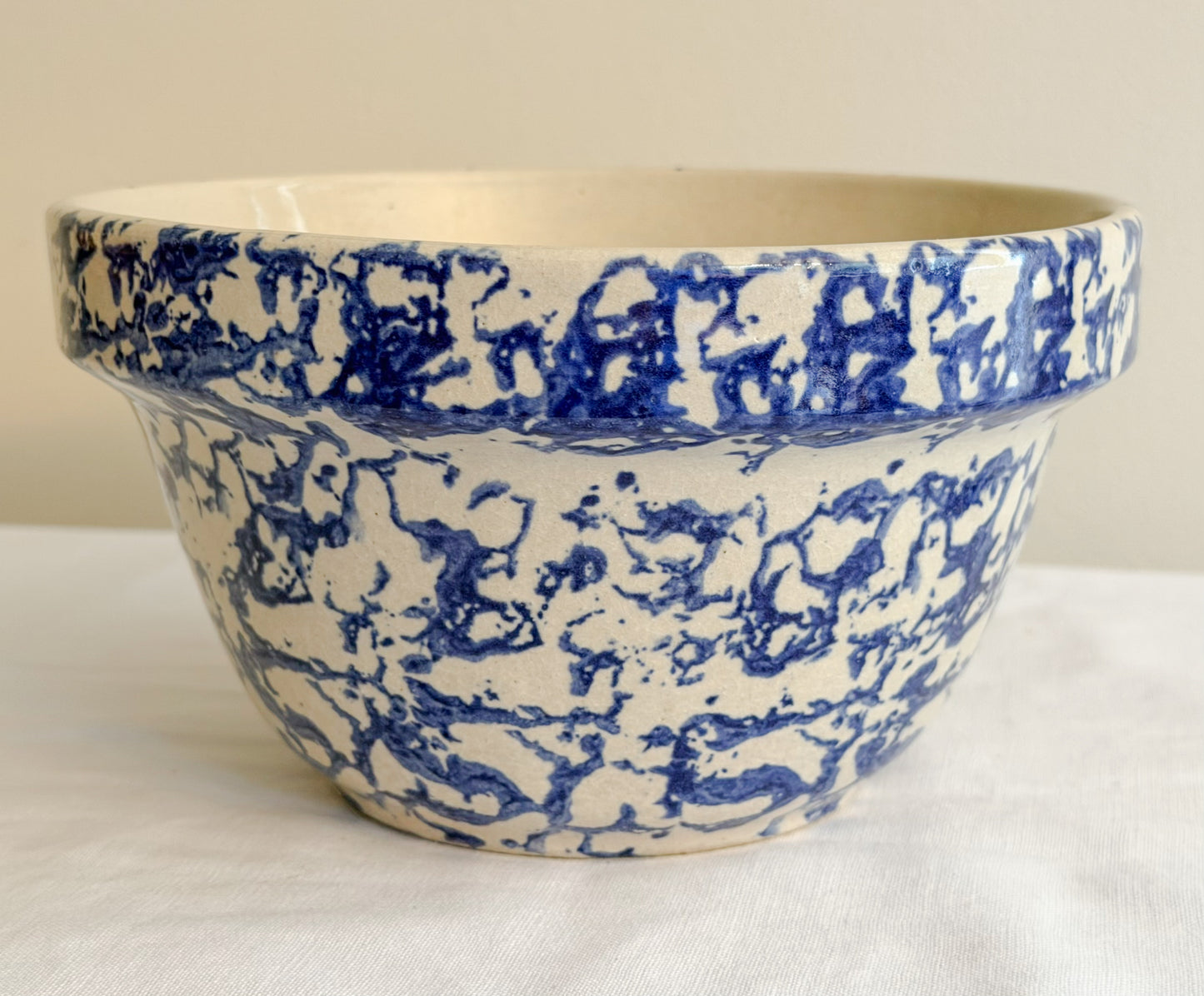 Small Roseville Spongeware Mixing Bowl