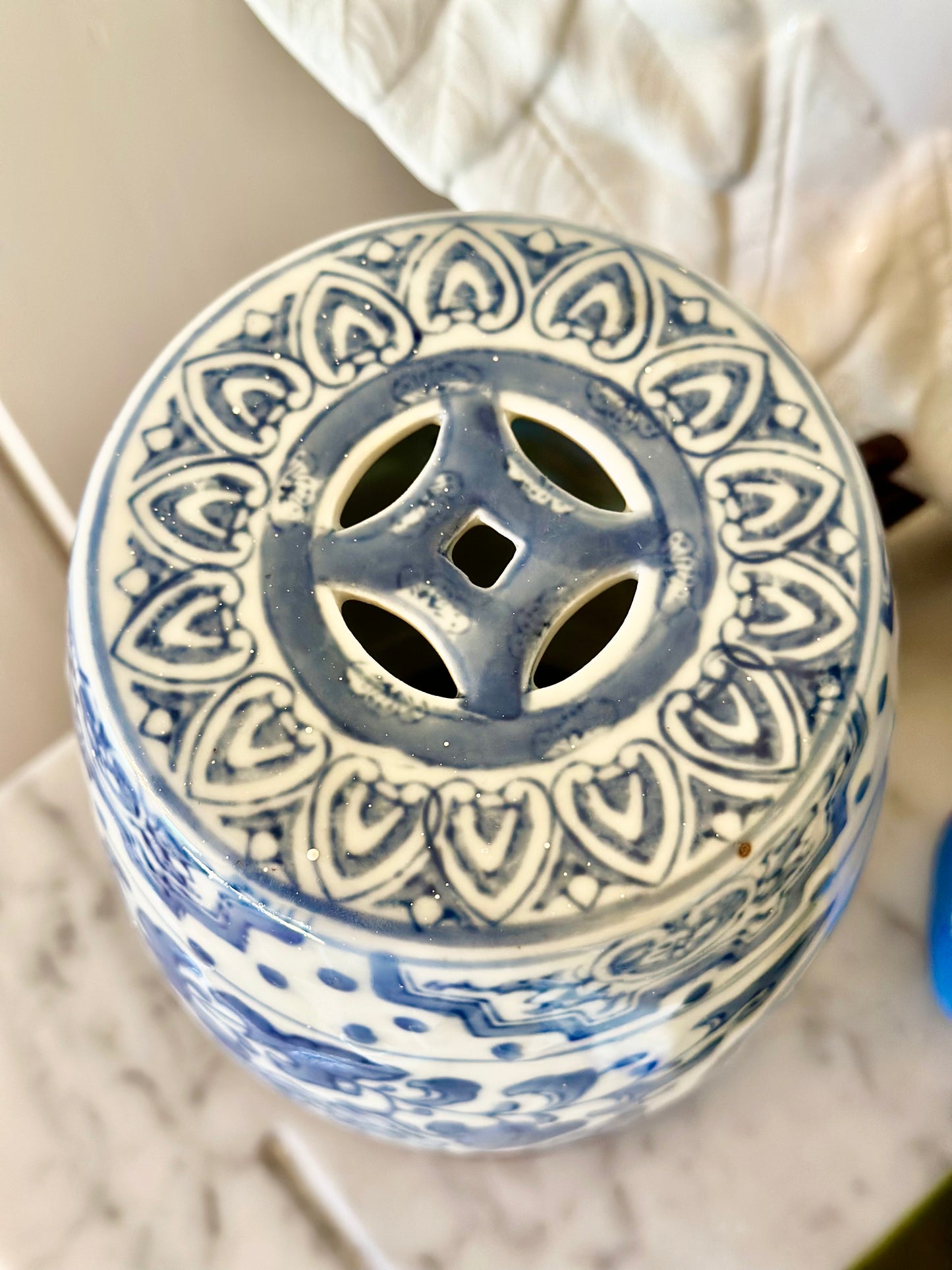 Mini Ginger Jar Pattern Garden Stool