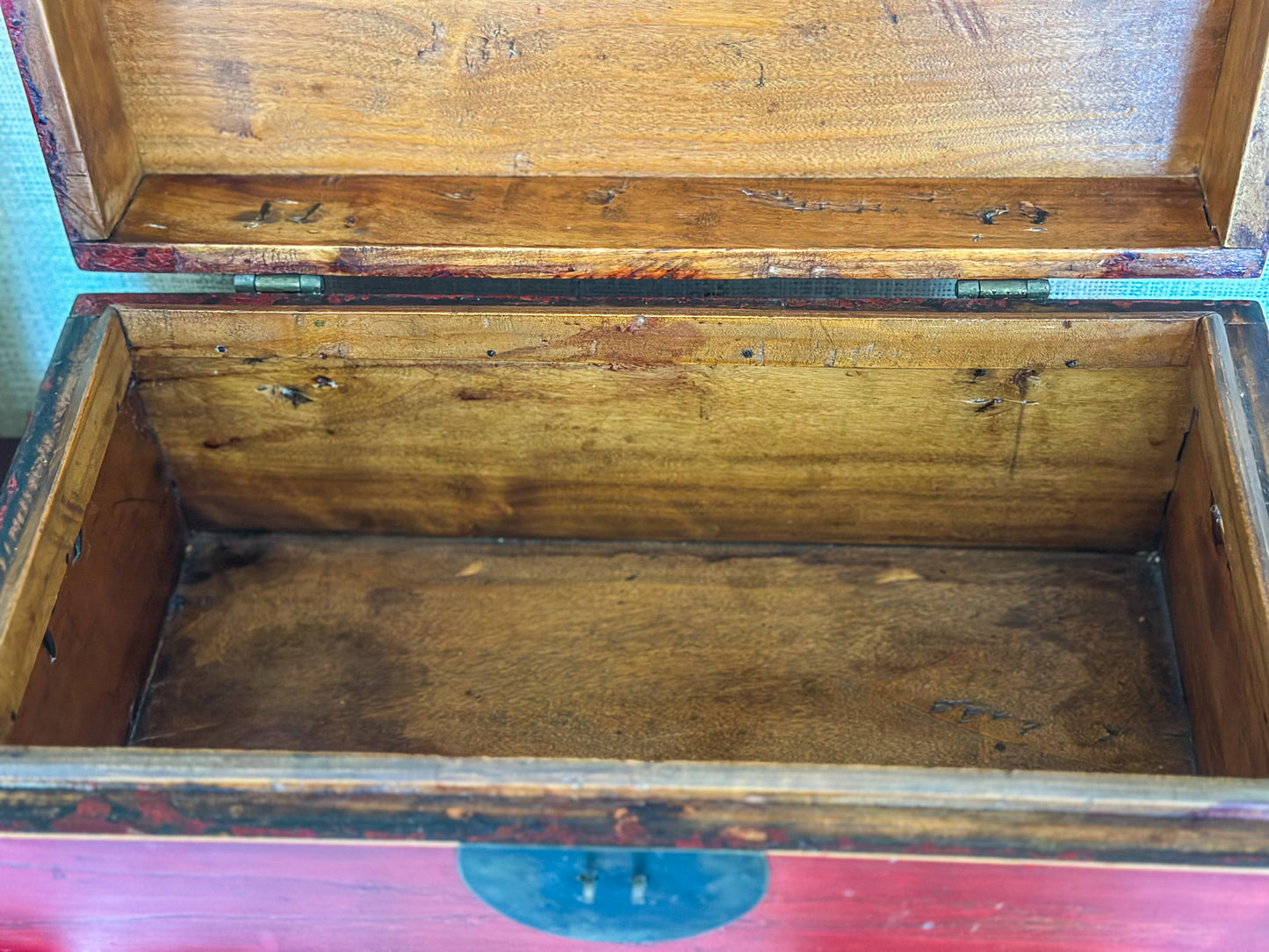 Antique Chinese Lacquered Wooden Box