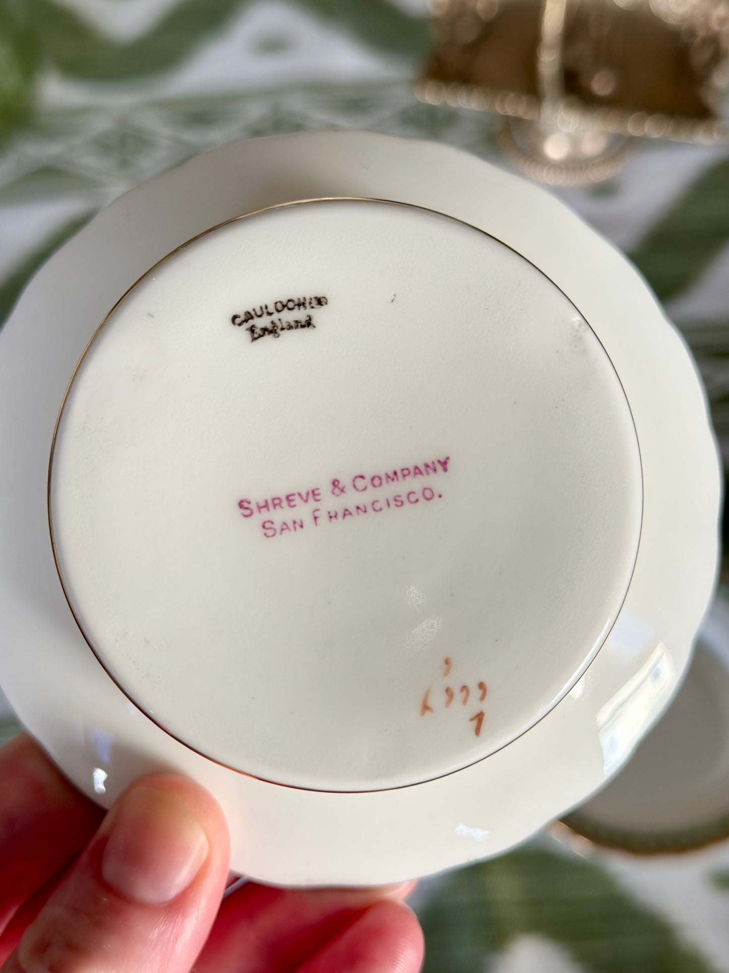 English Porcelain Fingertip Bowls (Set of 2)