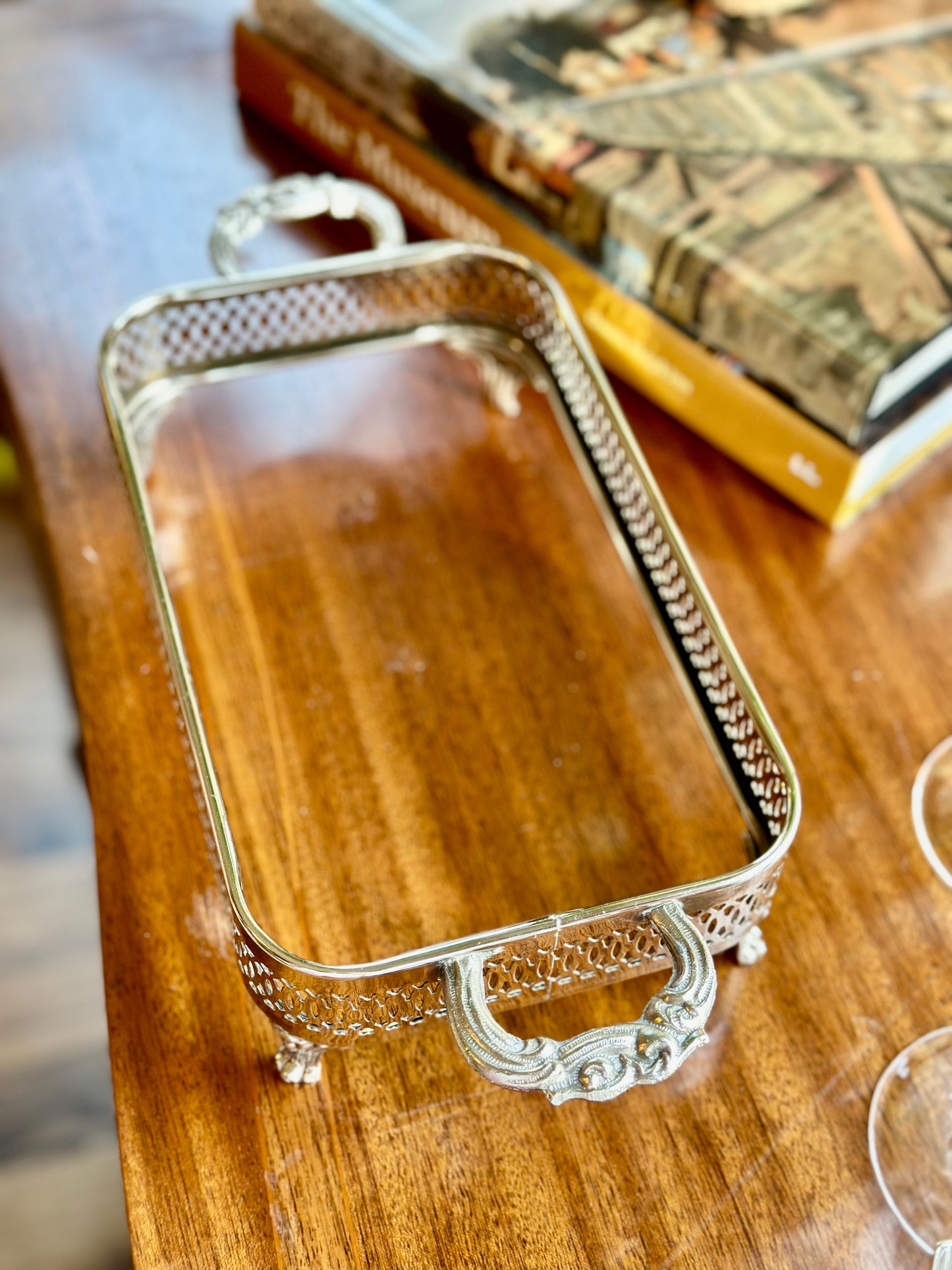 Vintage Anchor Hocking Serving Dish & Silverplate Holder