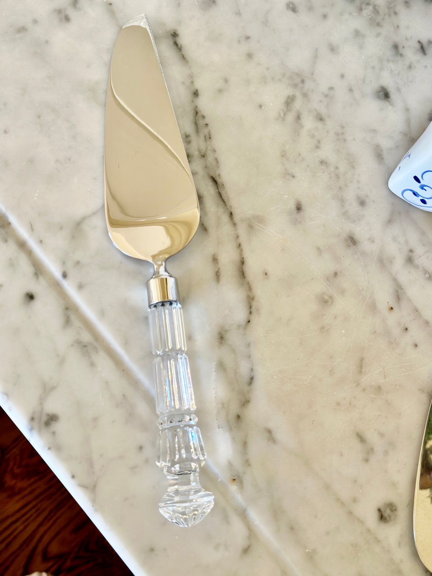 Crystal Handle Cake Server