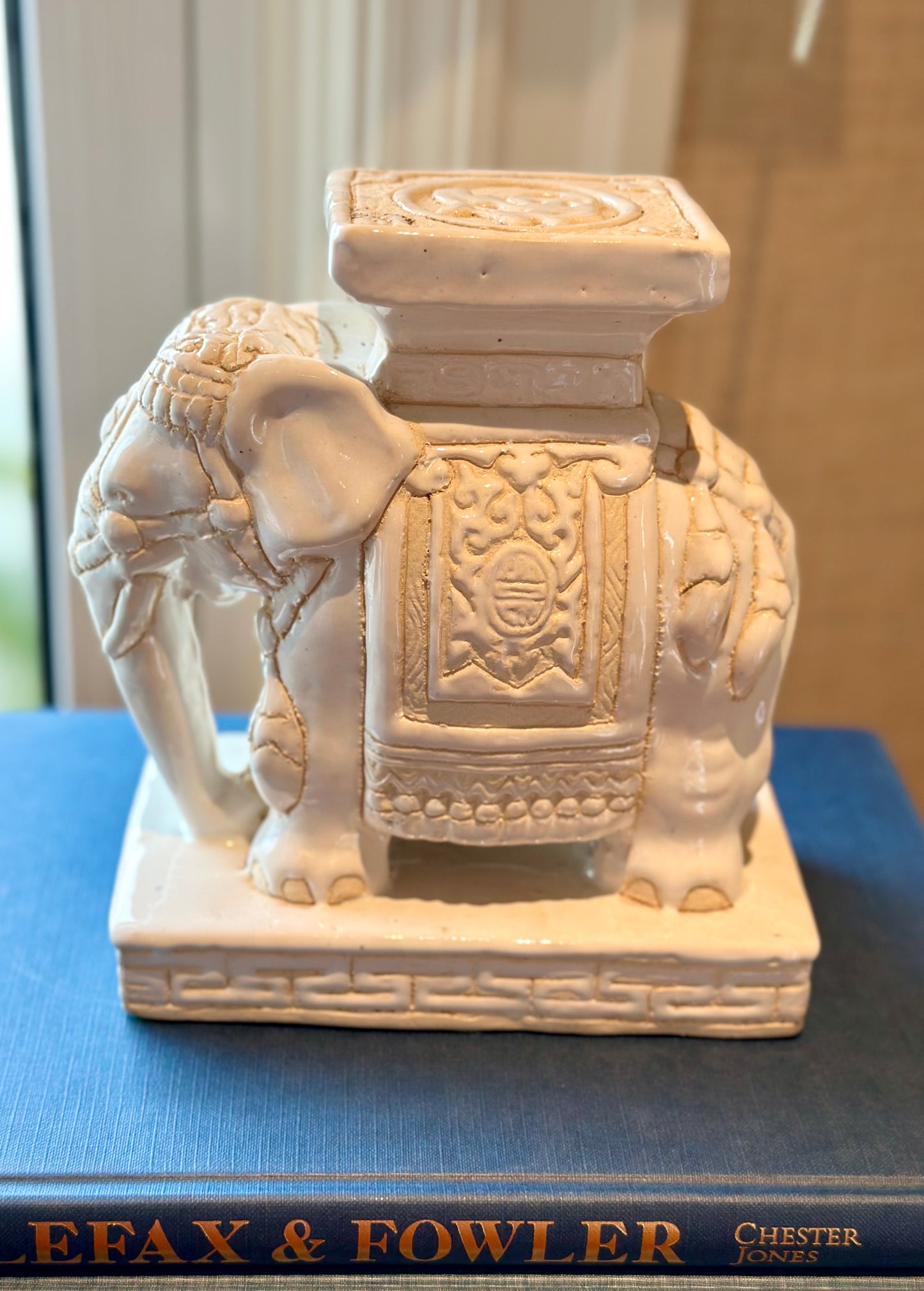 Elephant Mini Plant Stand
