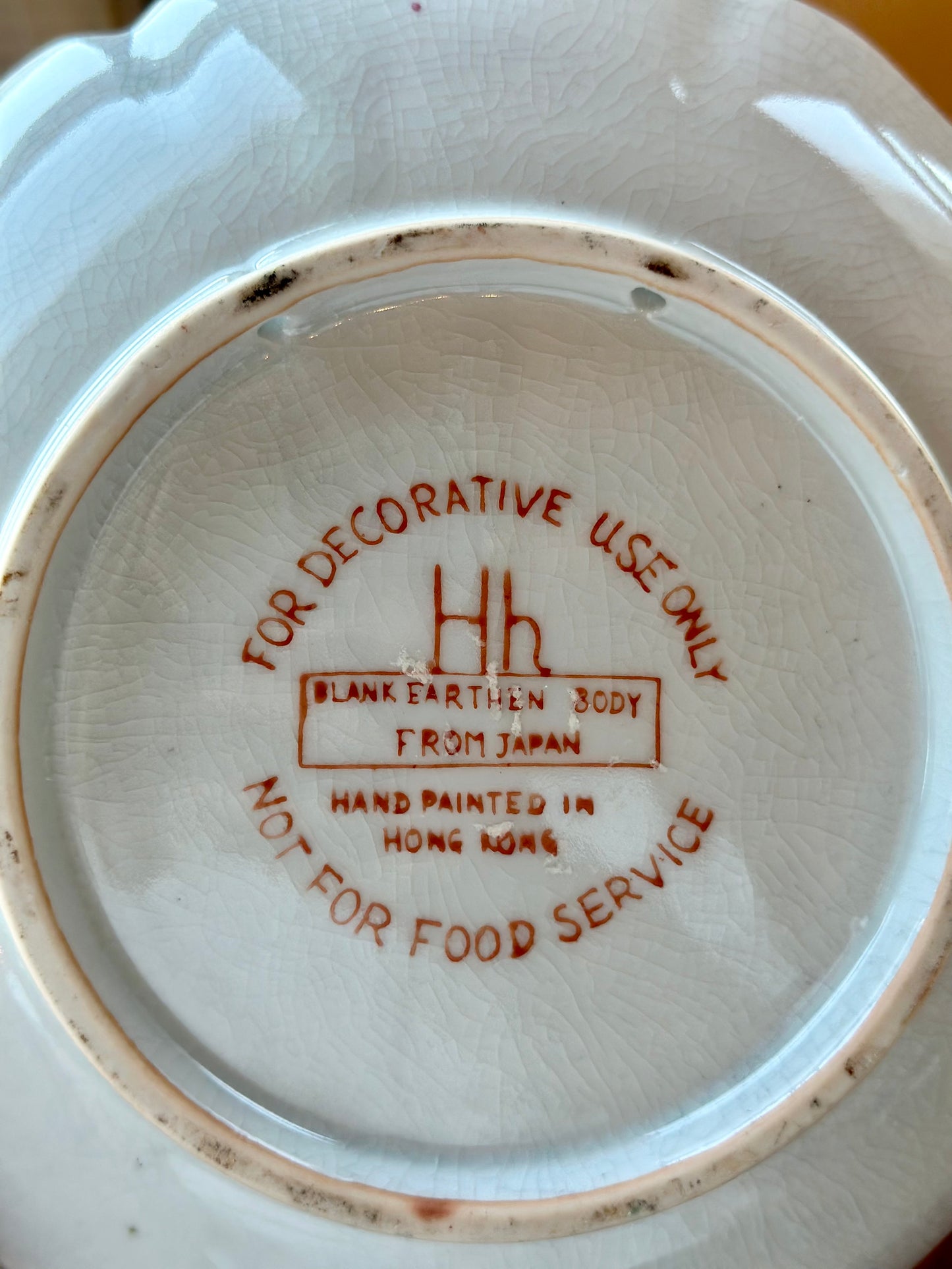 Famille Rose Medallion Scalloped Edge Plate