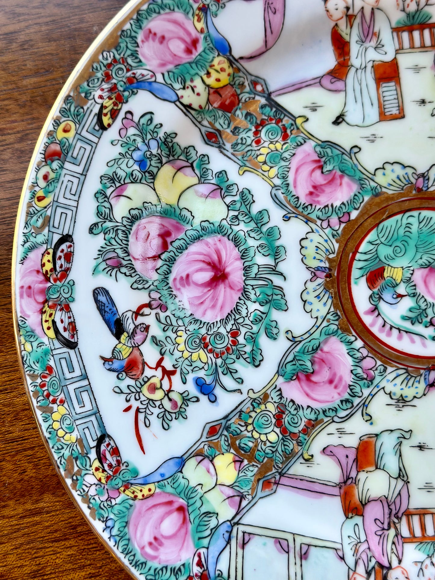 Famille Rose Medallion Plate (10”)