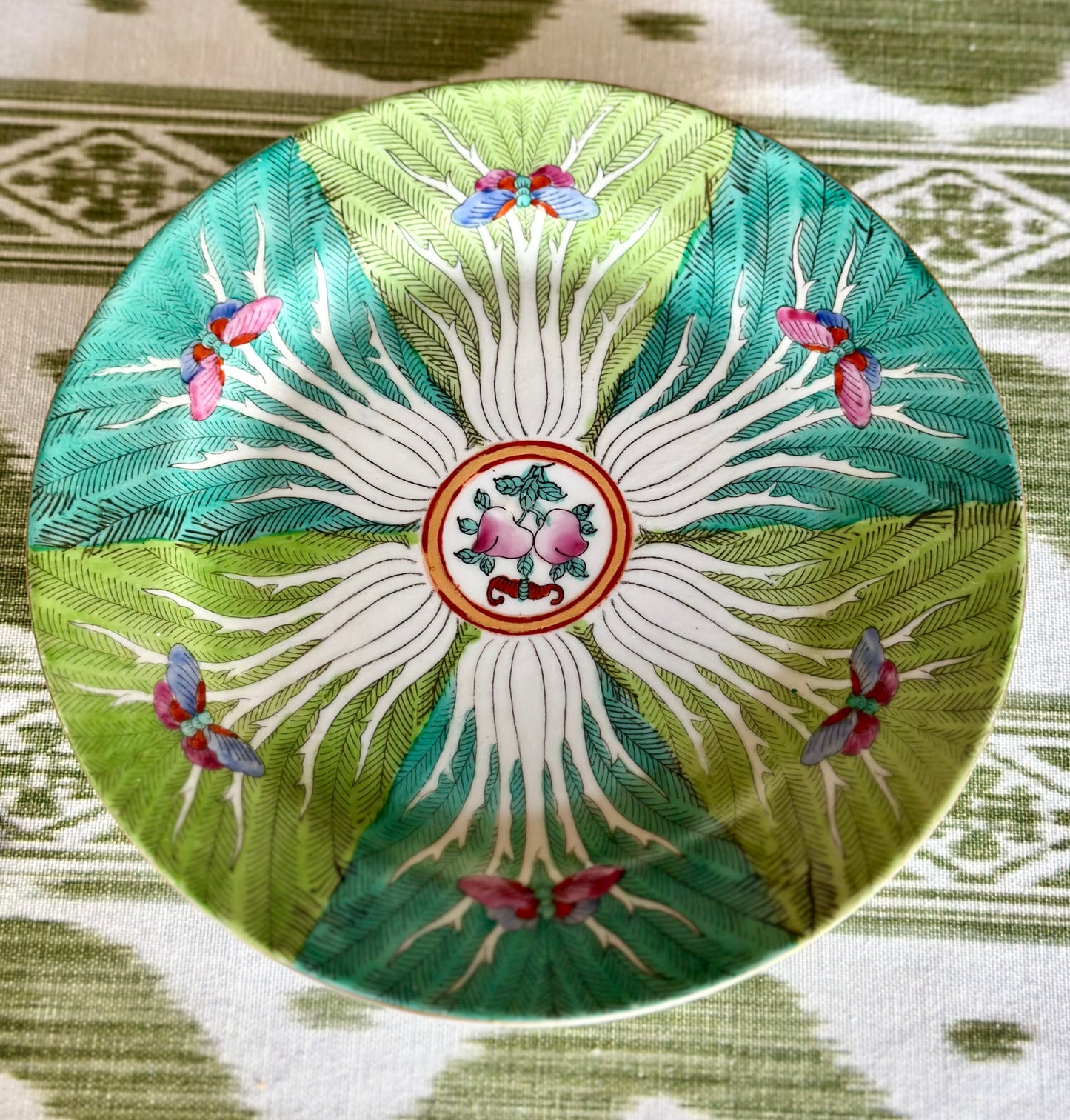Famille Vert Bok Choy Plate