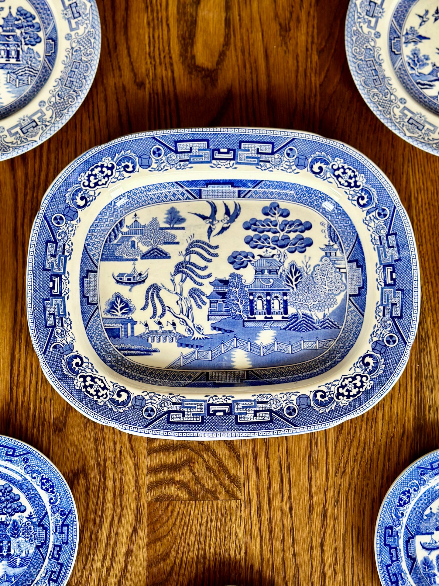 Blue Willow 9-Piece Set