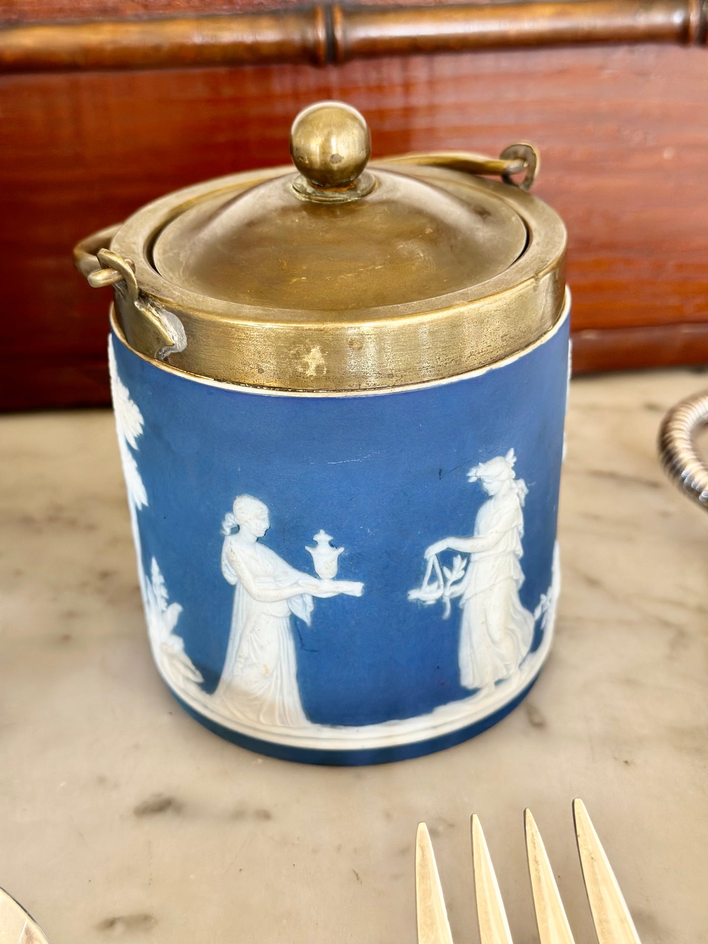 Wedgwood Style Tea Tin