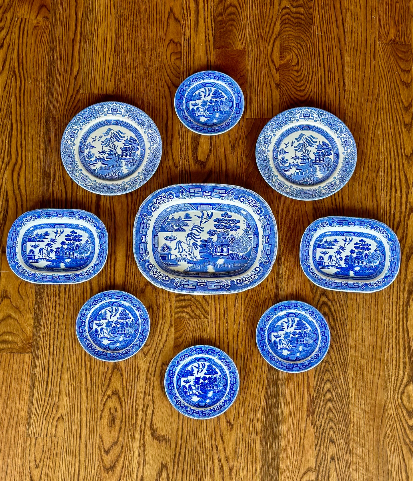 Blue Willow 9-Piece Set