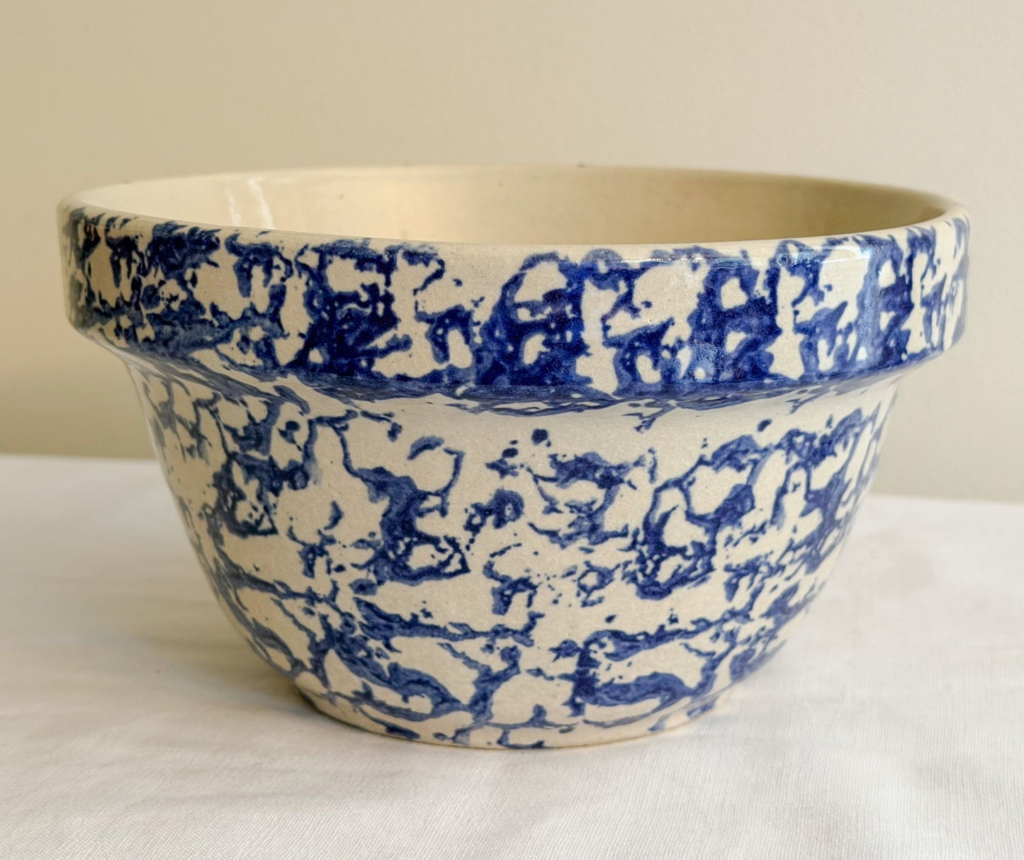 Small Roseville Spongeware Mixing Bowl