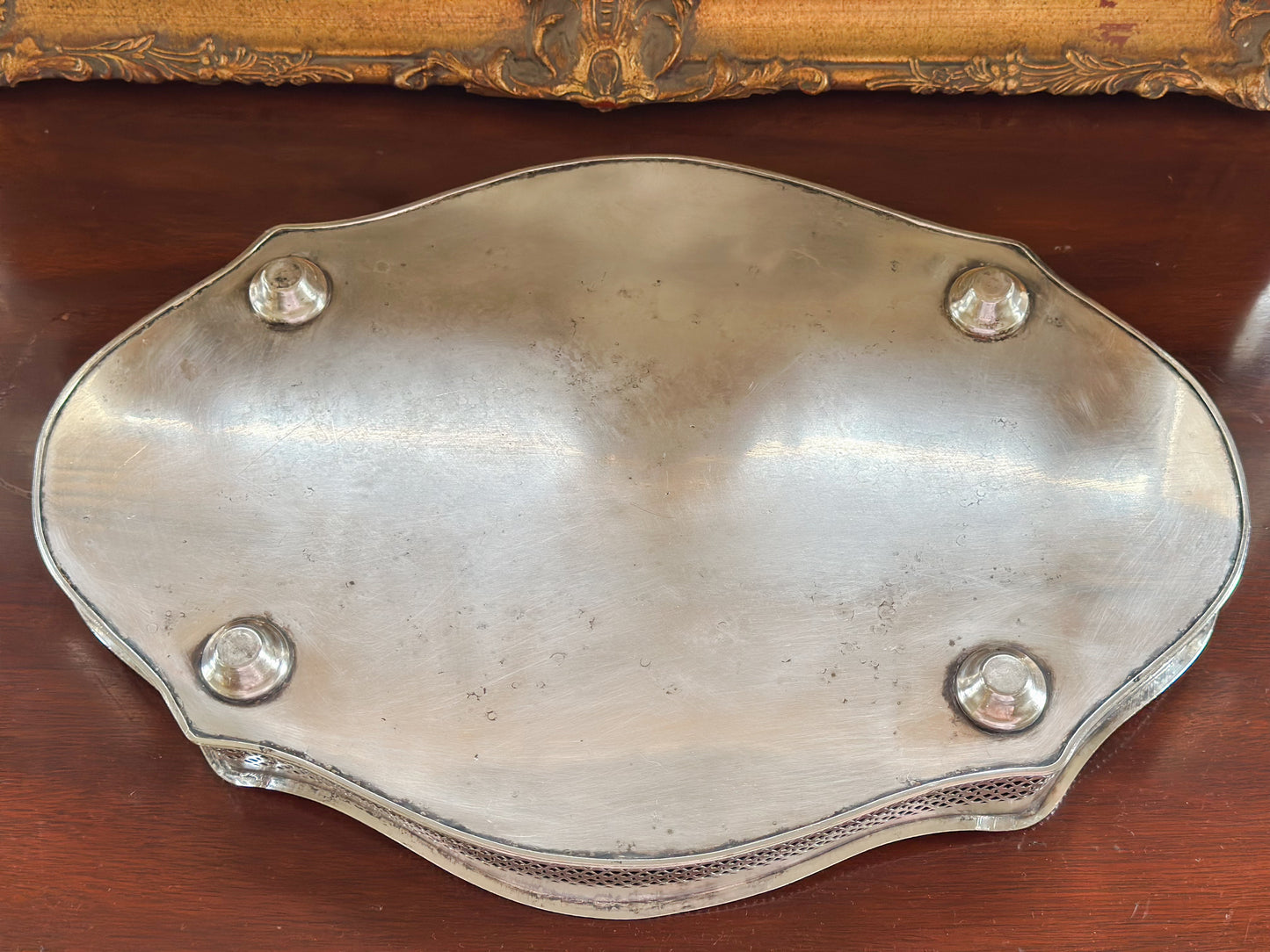 Medium Oval Silverplate Gallery Tray with Scalloped Edge