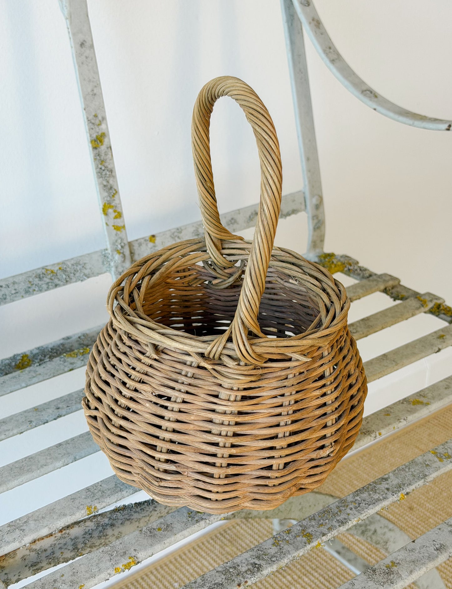 Petite Vintage Woven Rattan Basket (Lighter Brown)