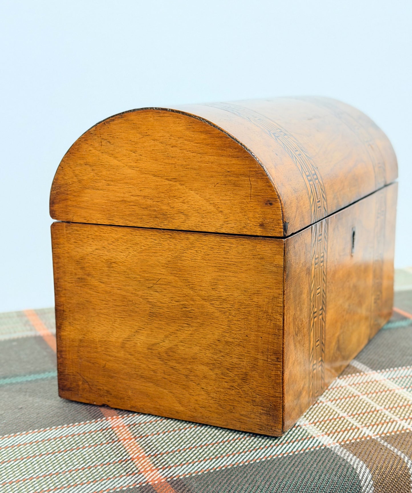Antique Burl Walnut Dome Top Tea Caddy