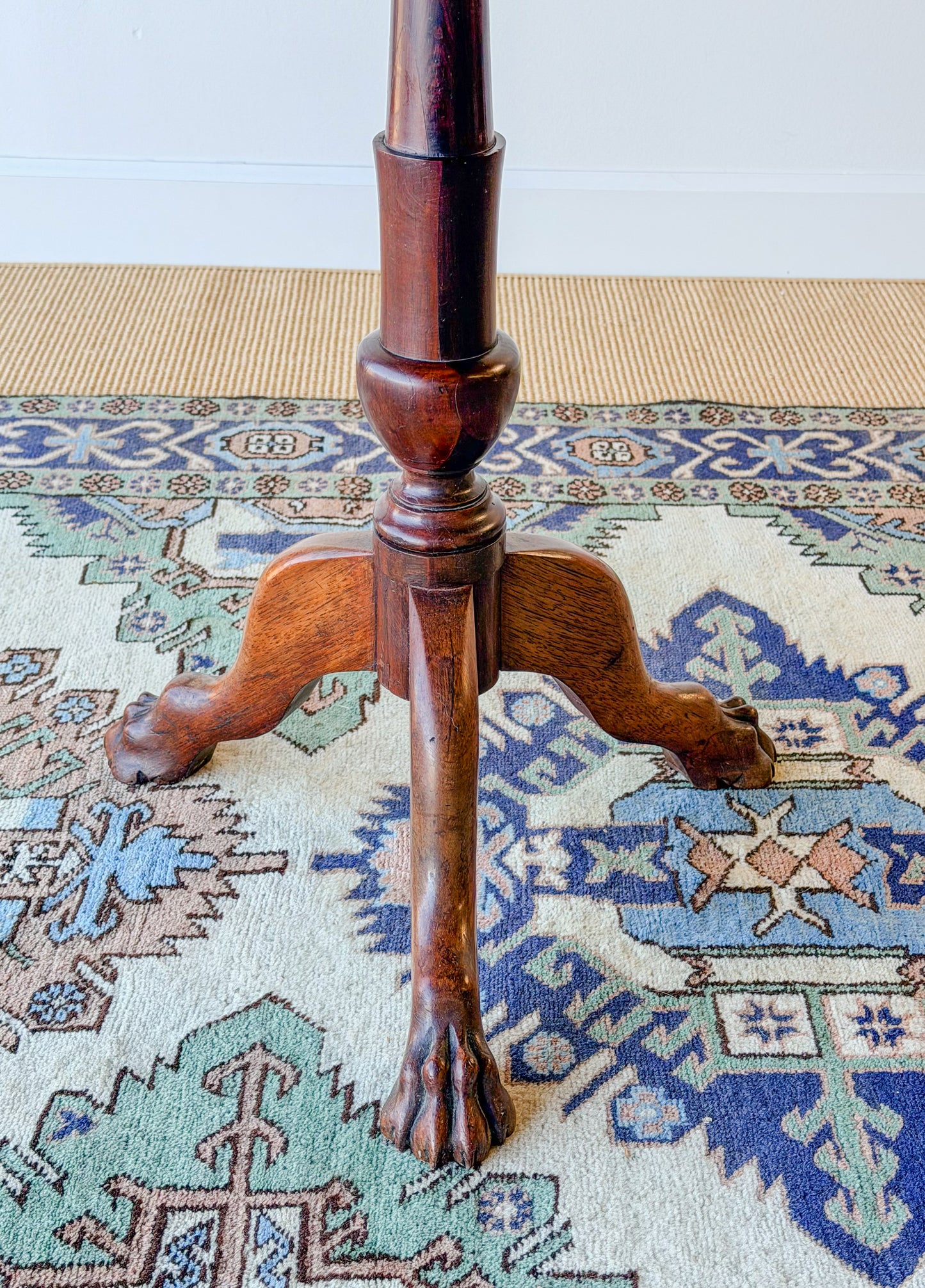 Georgian Mahogany Clawfoot Pedestal Side Table